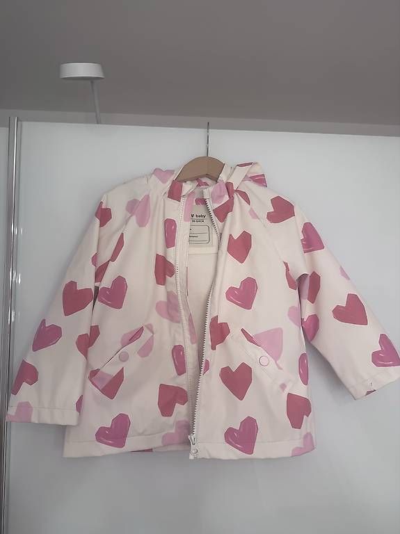 Jacken & Mäntel: Regenjacke Grösse 98-104 – Gebraucht aus Stetten AG von 5uck5