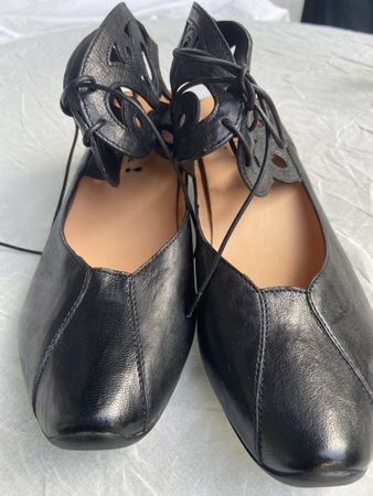 Sommer und mehr…. Traumhafter Think Schuh 39 m. Details