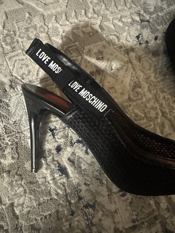 Scarpe da donna: Love Moschino High Heels  – Nuovo e nell'imballaggio originale da Muttenz venduto da sej_2kxz 1