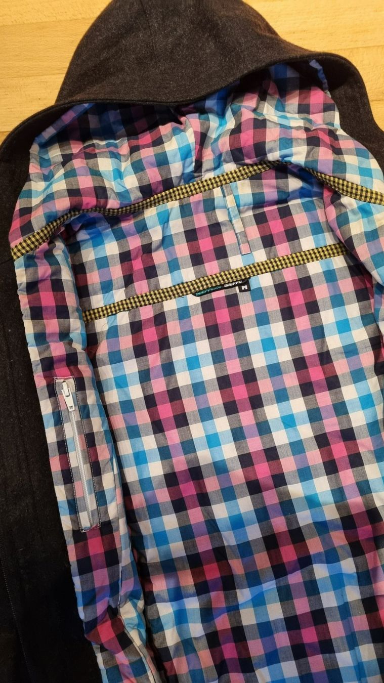 Giacche: Innippu Jacke Damen Gr. M – Usato da Wohlen AG venduto da stephanieAG 2