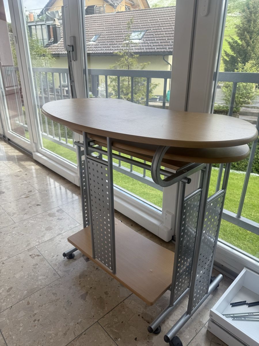 Scrivanie: Moderner Computertisch – Usato da Einsiedeln venduto da mel_kab_1 3