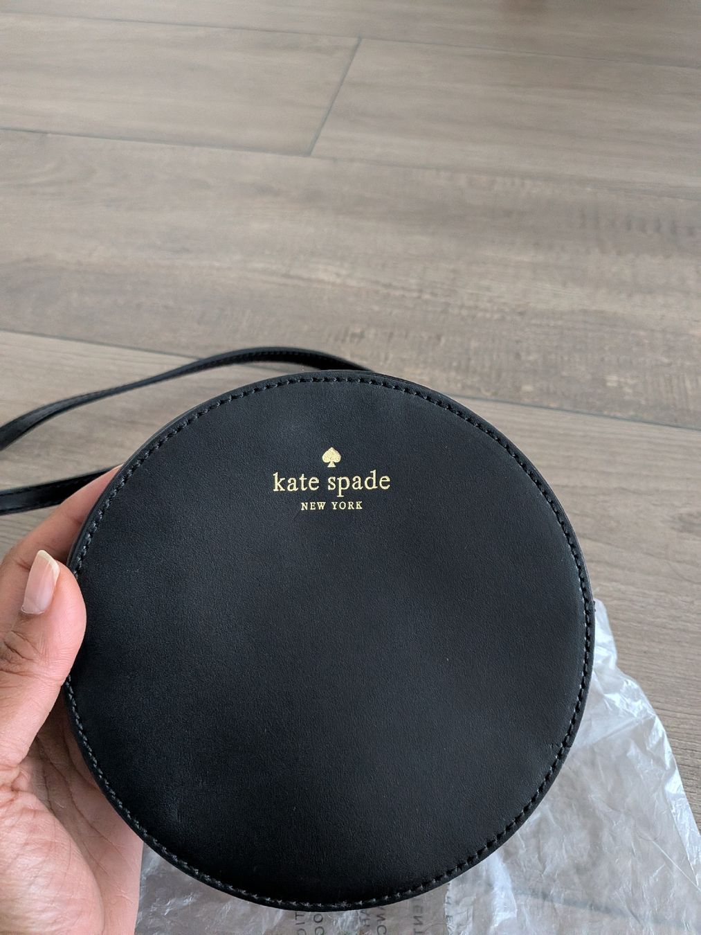 Kate Spade Borse da donna: Kate Spade Leather Round Ladybug shoulder bag – Nuovo (secondo la descrizione) da Morges venduto da dhi_y2qk 1