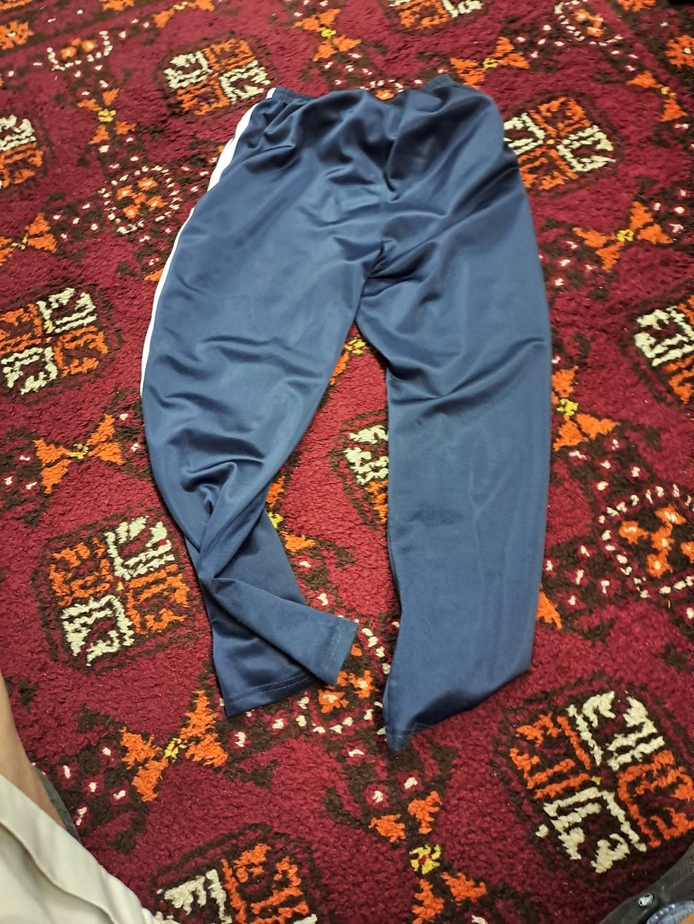 Pantaloni: Herren Trainingshose dunkelblau Grösse L – Usato da Zürich venduto da Schoebi19 4