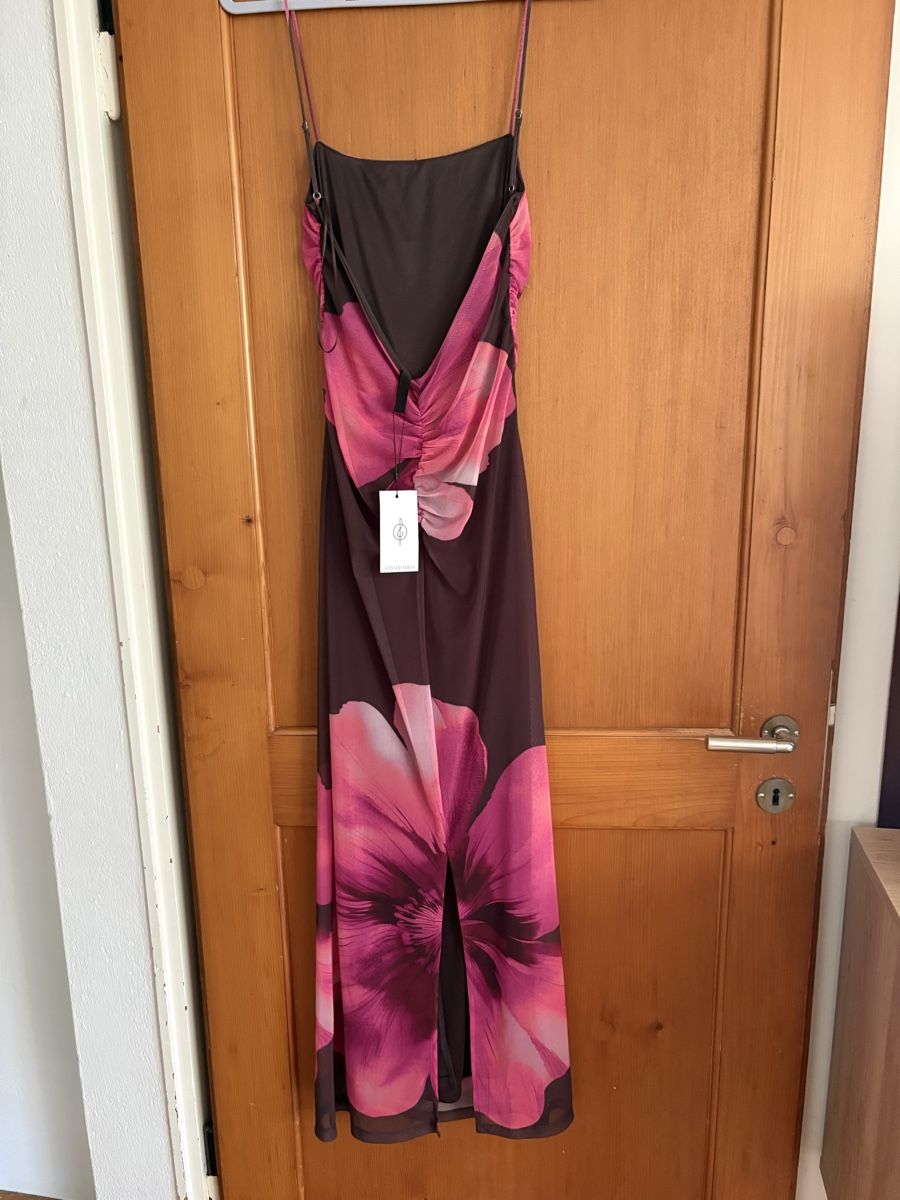 Stradivarius Kleider: New dress :)  – Neu und originalverpackt aus Grindelwald von juliacieeslak 1