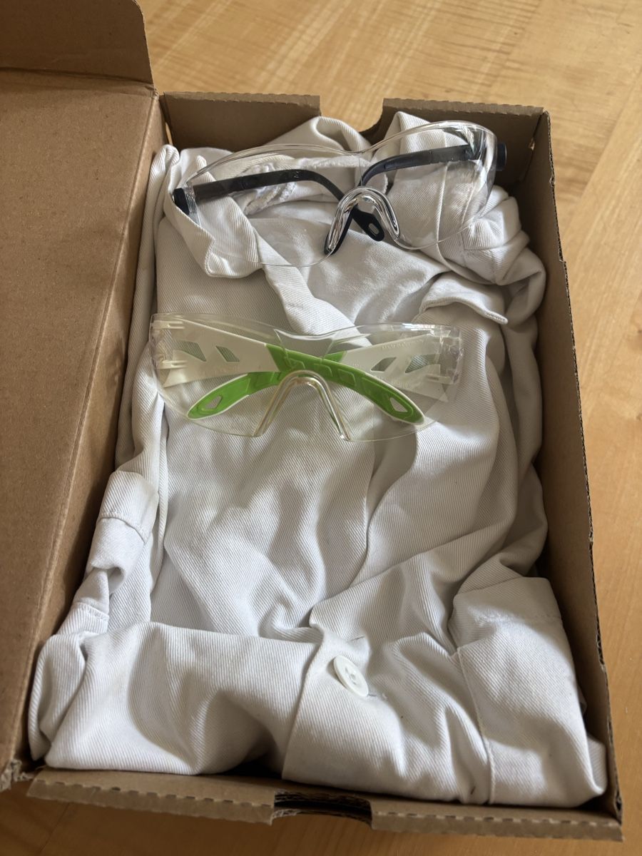 Cappotti: Labormantel mit Laborbrille – Usato da Zürich venduto da sch_699l 1