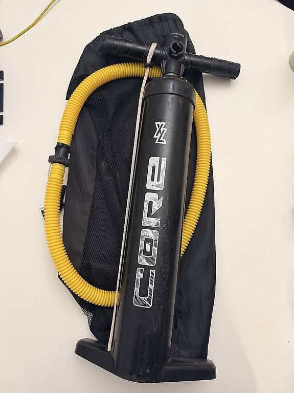 Pumpen & Teile: CORE PUMP XL Kite Luftpumpe – Gebraucht aus Zürich von bjo_gdf5