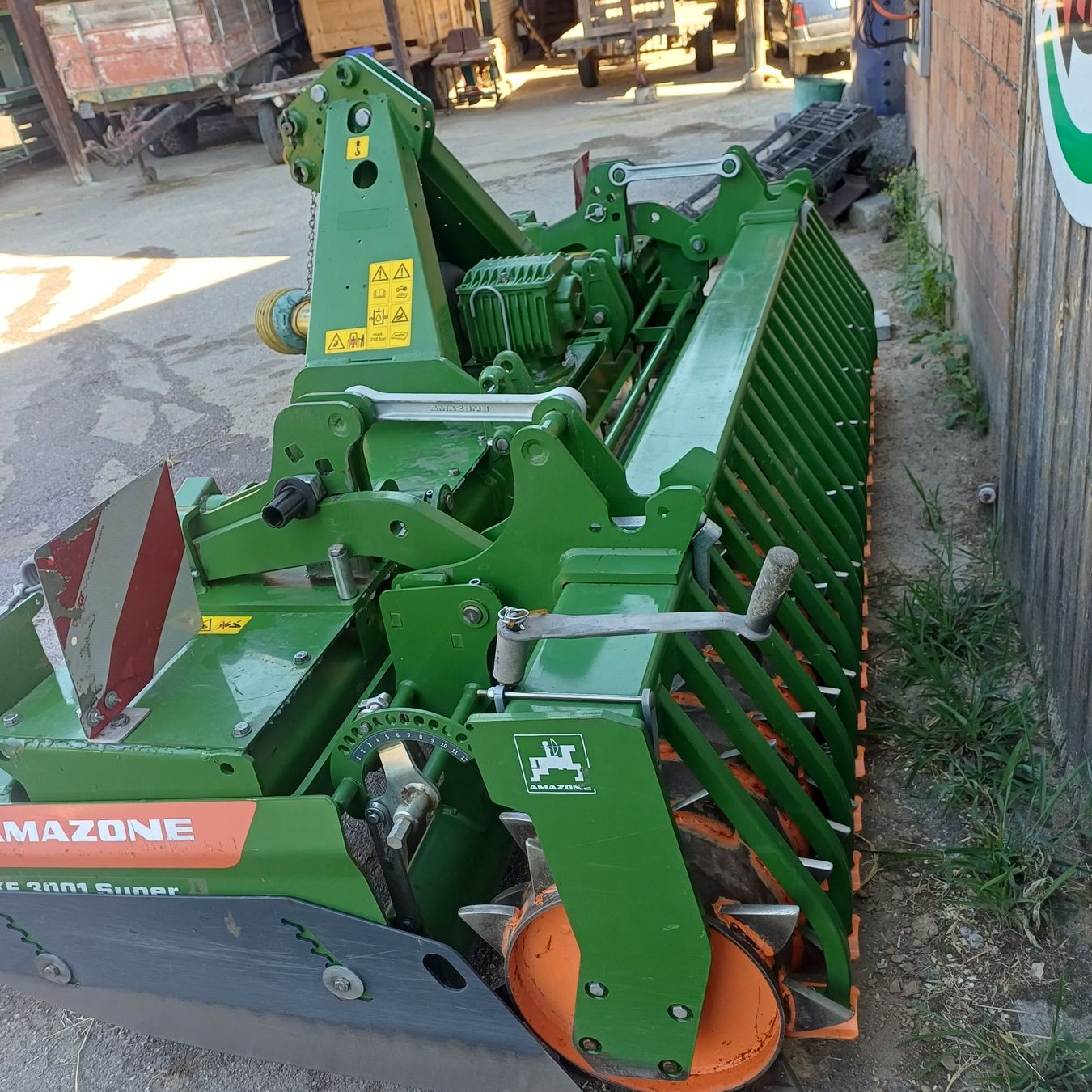 Amazone Alle Maschinen: Kreiselegge Amazone – Gebraucht aus Strengelbach von Gigi2000 5