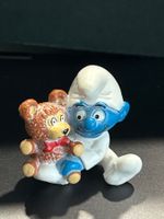 Baby-Schlumpf mit Teddybär 20025