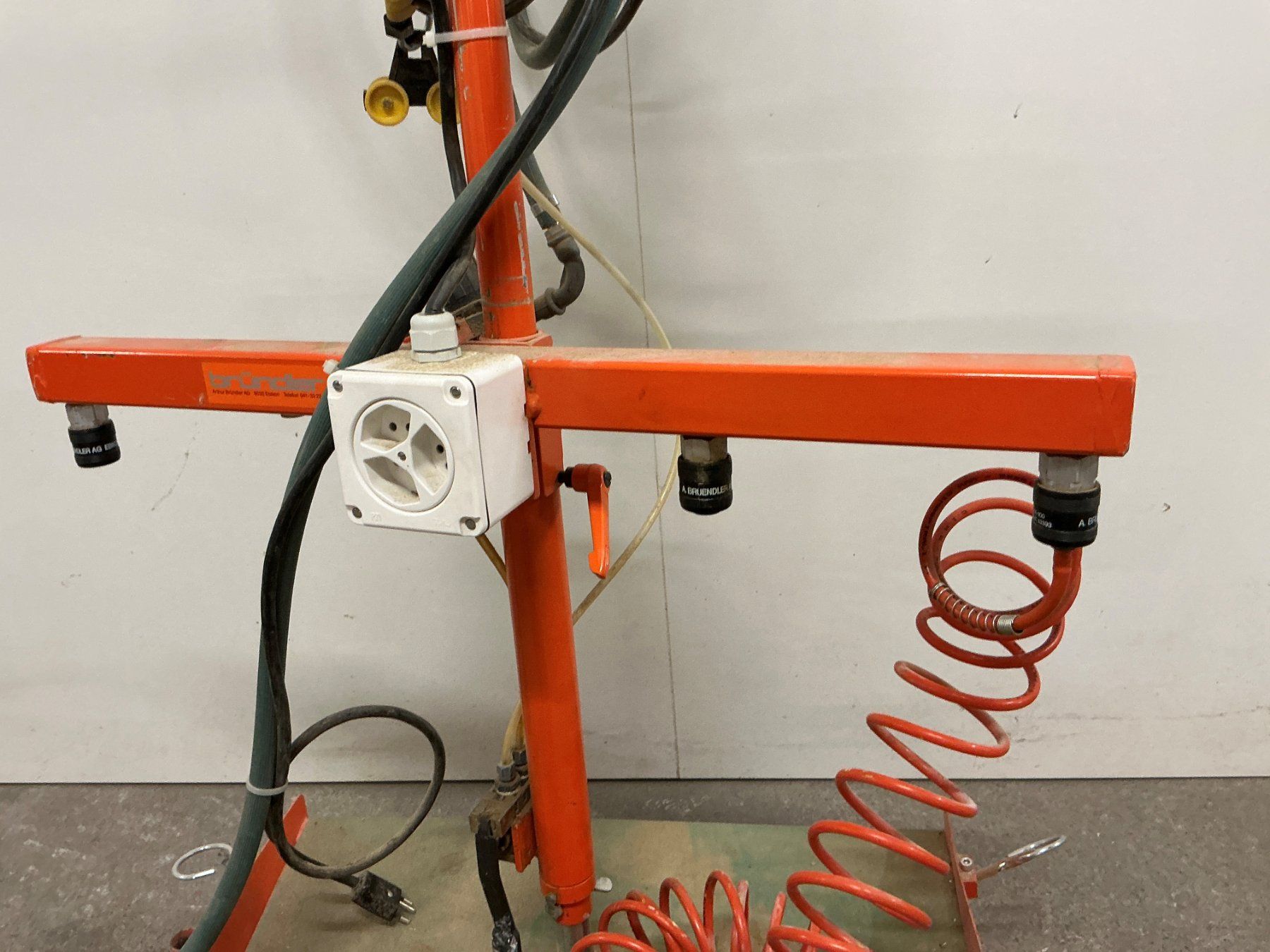 Tutti gli attrezzi: Druckluft Strom Apparatur – Usato da Ibach venduto da pro_rnt8 1