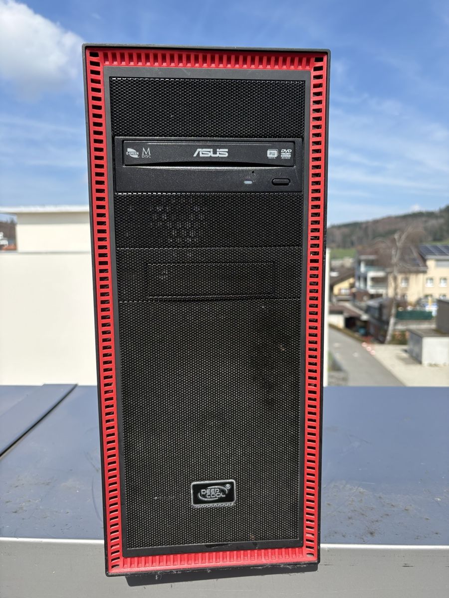 Asus PC: Gaming PC mit 2TB SSD. – Usato da Rickenbach LU venduto da lino_huber