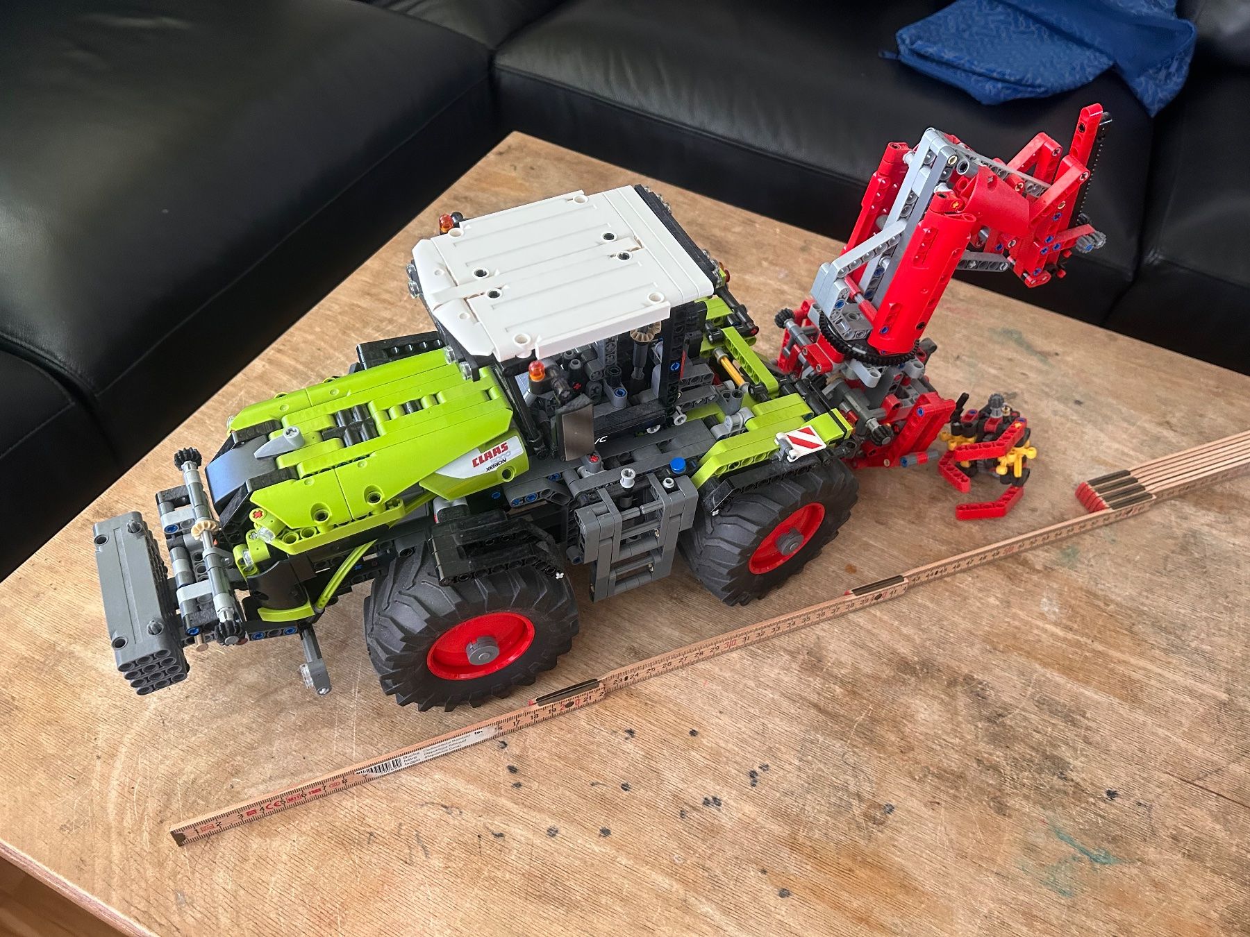 Lego Giocattoli: LEGO Technic 42054 Claas Xerion 5000 Trac VC – Usato da zürich venduto da valentina.nydegger 1