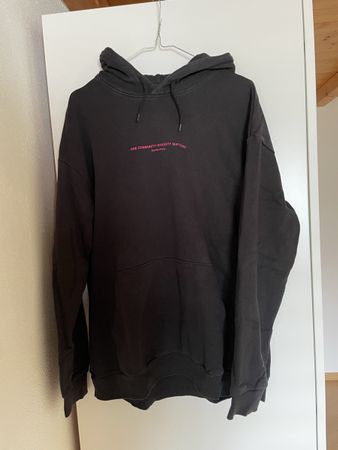 Schwarzer Hoodie von YourTurn, Grösse M, mit Print
