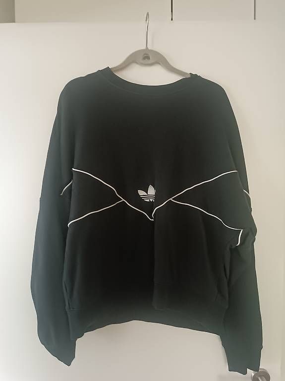 Pulls & Sweat-shirts: Adidas Pullover L – Neuf avec emballage d'origine à Uster par carolin.z