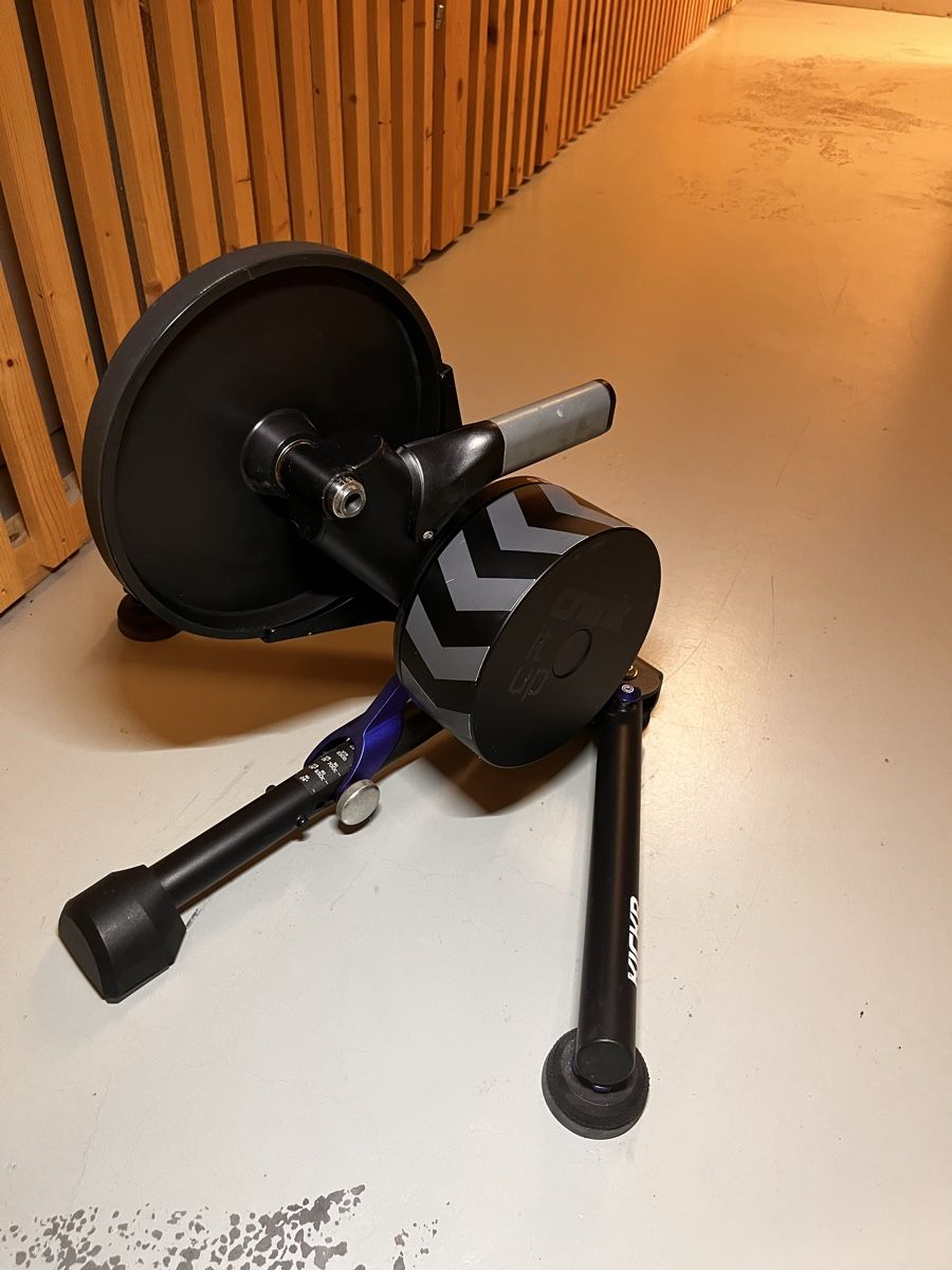 Wahoo Hometrainer: Wahoo KICKR V5 – Gebraucht aus Heerbrugg von art_rt6f 1