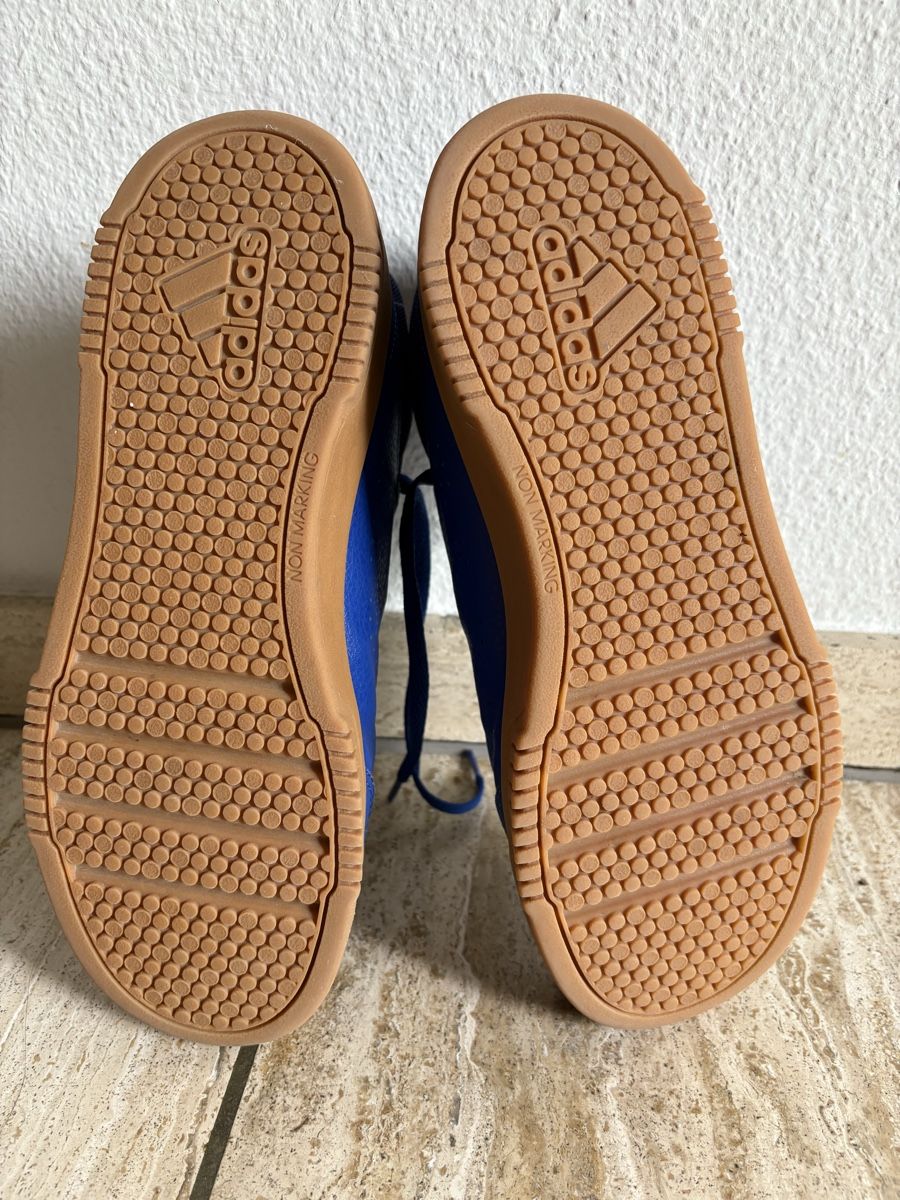 Adidas Scarpe per ragazzi: Adidas Hallenturnschuh Gr.40 – Usato da Nürensdorf venduto da Yellowstone09 3