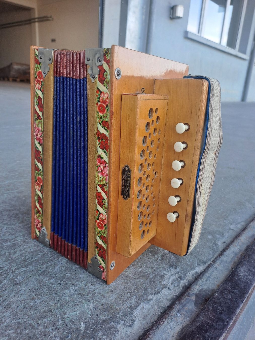 Instruments de musique: Eichhorn orgeli – D'occasion à Villeneuve par BibiVintage 2