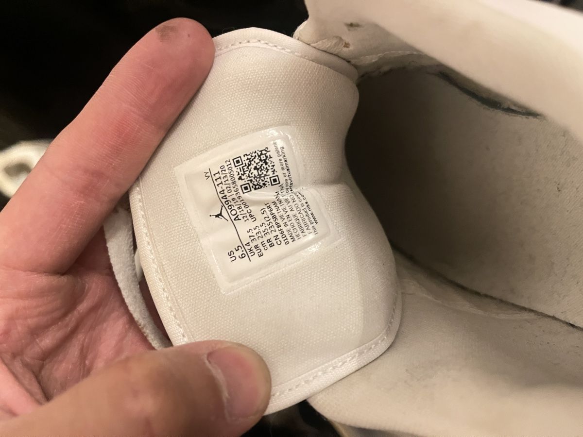 Jordan Damenschuhe: Nike Air Jordan 1 37.5 – Gebraucht aus Illnau von Finado 1