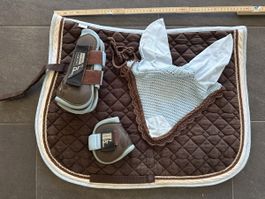 Set Schabracke/Gamaschen/Ohrengarn