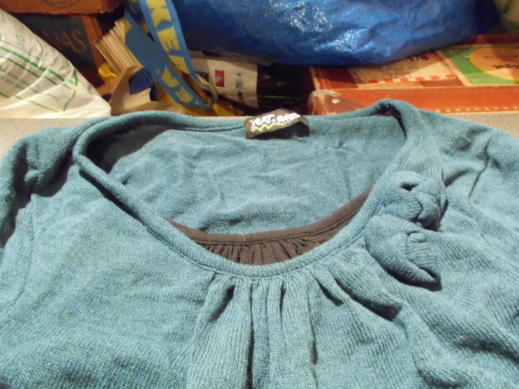 Pullover & Sweatshirts: Pullover Grösse S/M, Vert de Rage, blau – Gebraucht aus Zürich von abraxas1291 1