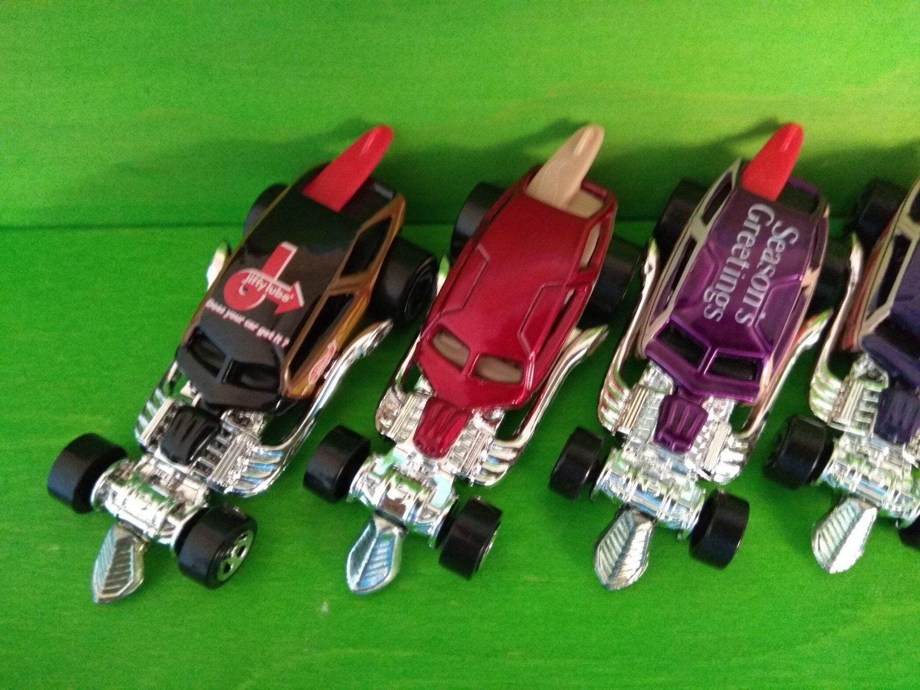 Hot Wheels Modellini d'auto: Hot wheels Surf CRATE lot – Nuovo e nell'imballaggio originale da Villars-sur-Glâne venduto da dadj01 1