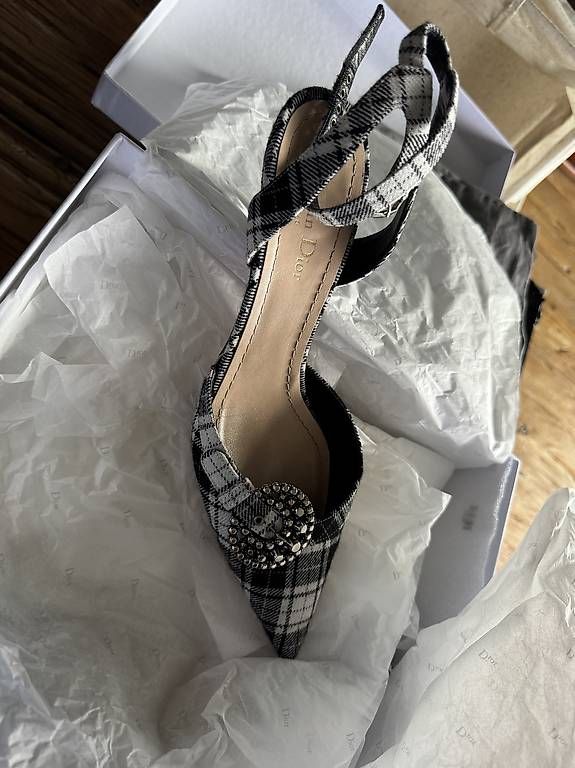 Scarpe da donna: Dior Plaid Kitten Heels – Usato da Zollikerberg venduto da sop_p82l 4