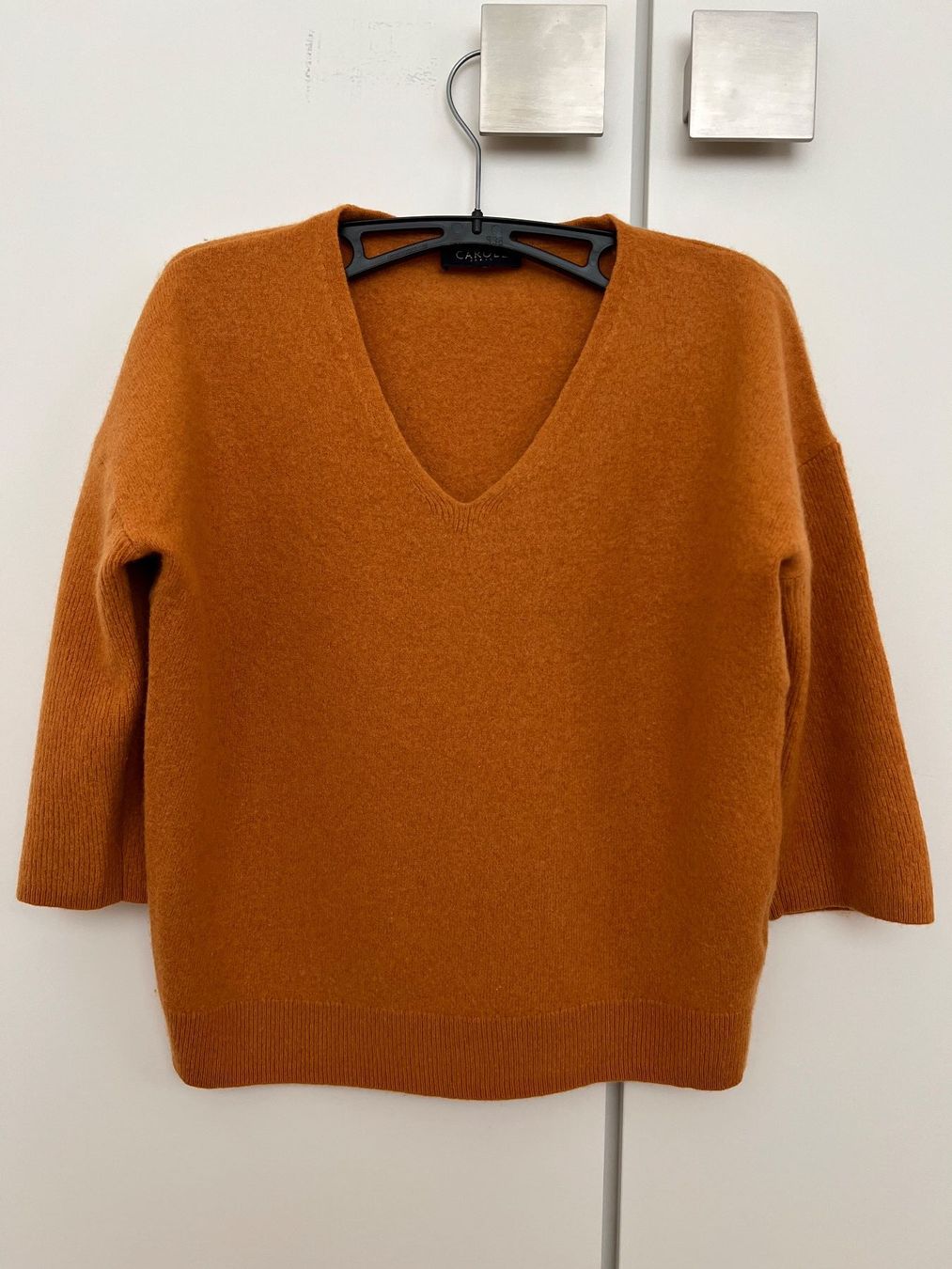 Caroll Maglioni & Felpe: Damen Pullover CAROLL V-Ausschnitt Gr M – Usato da Wallisellen venduto da kar_6vlq