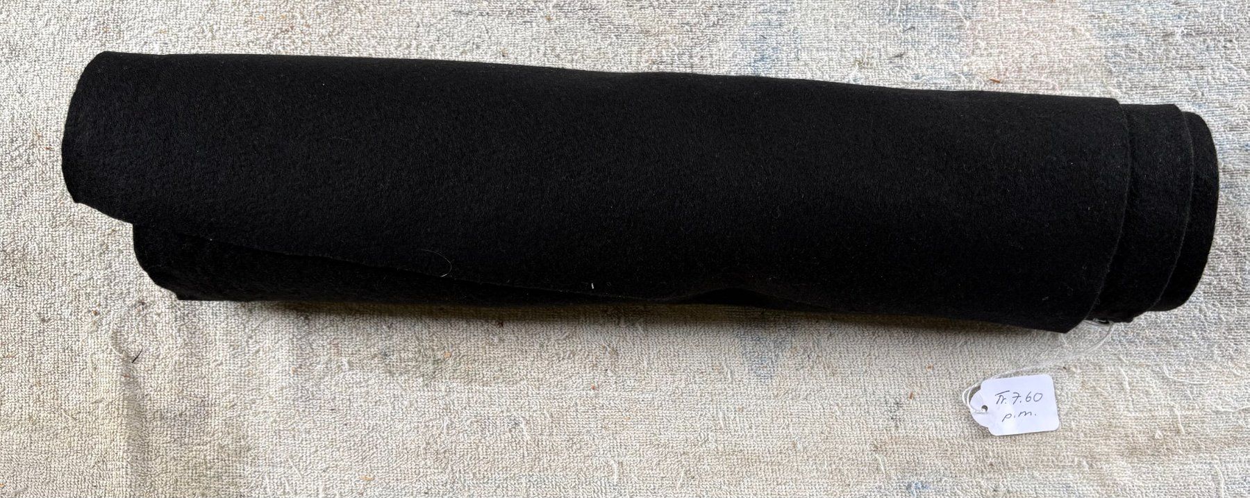 Stoffe: FILZ SCHWARZ NEU – Neu (gemäss Beschreibung) aus Ostermundigen von crazy-horse-1840