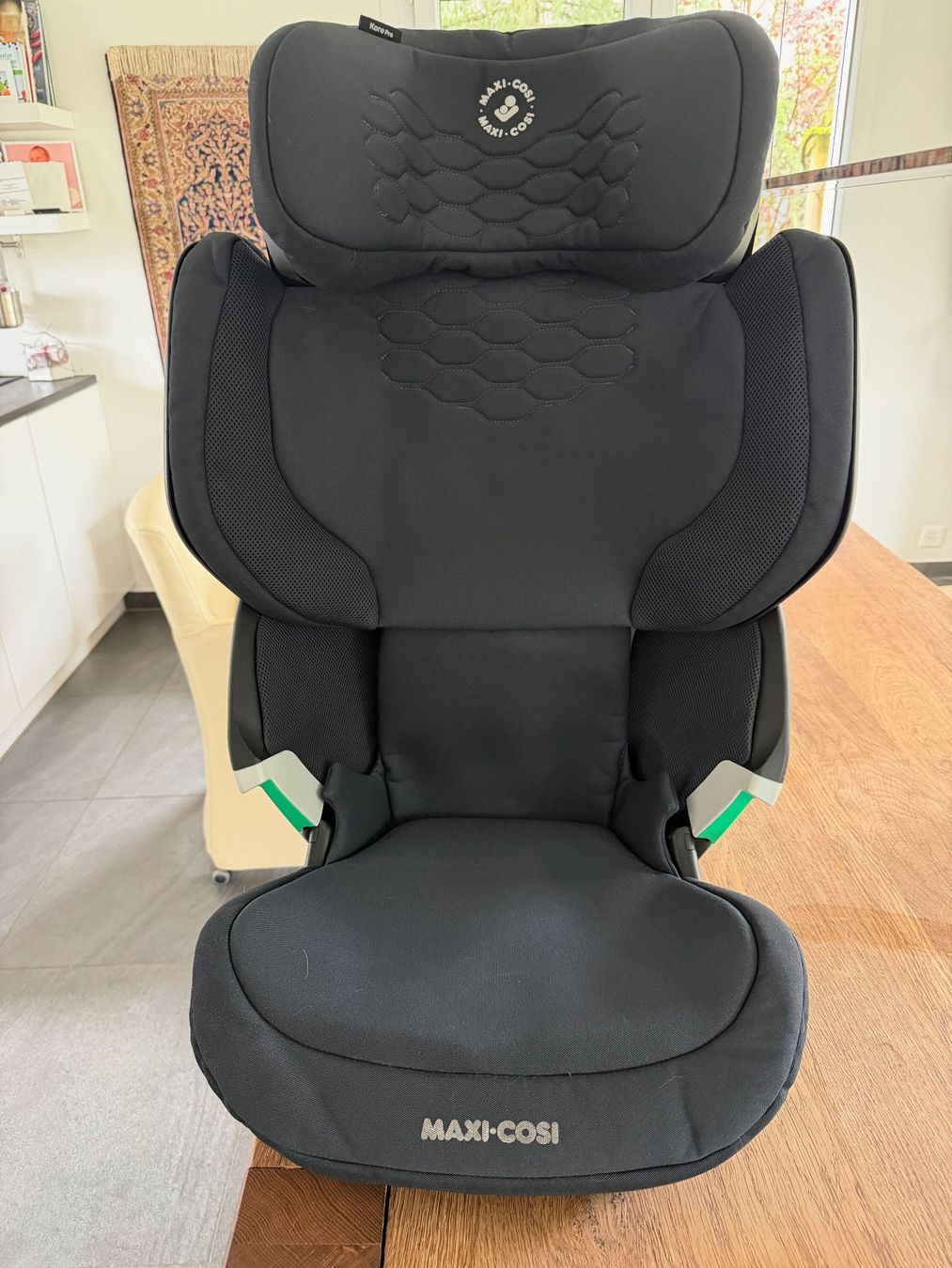 Maxi-Cosi Auto-Kindersitze: MAXI COSI Kindersitz Kore Pro i-Size Authentic Graphite – Gebraucht aus Bertschikon Gossau von CyberUrs