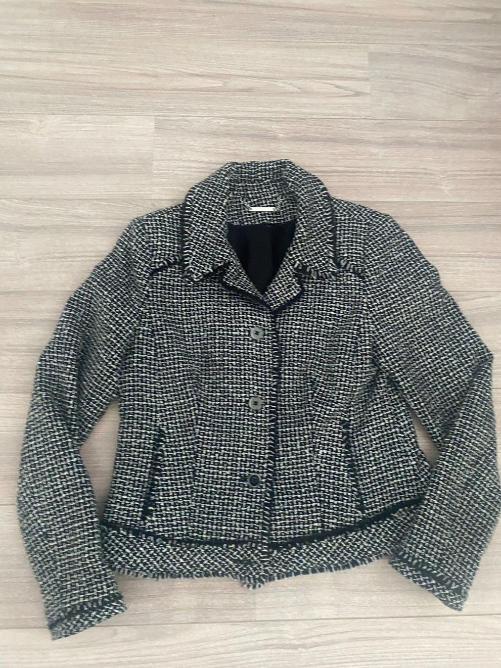 Giacche: Blazer WHITE BLACK Gr. 38 – Usato da Bonstetten venduto da VCLS 1
