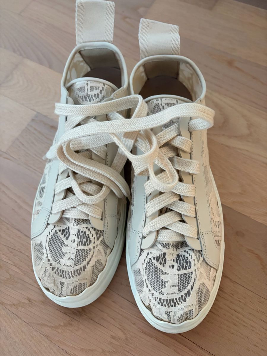 Chloé Damenschuhe: Chloe Sneaker Grösse 40 – Neu (gemäss Beschreibung) aus Bonstetten von Moma10