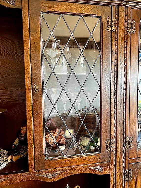 Armoires: Wohnwand Original Tudor – D'occasion à Hinwil par vibi55 2