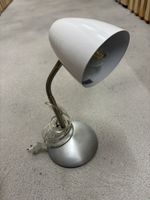 Schreibtischlampe weiss flexibel Metall guter Zustand