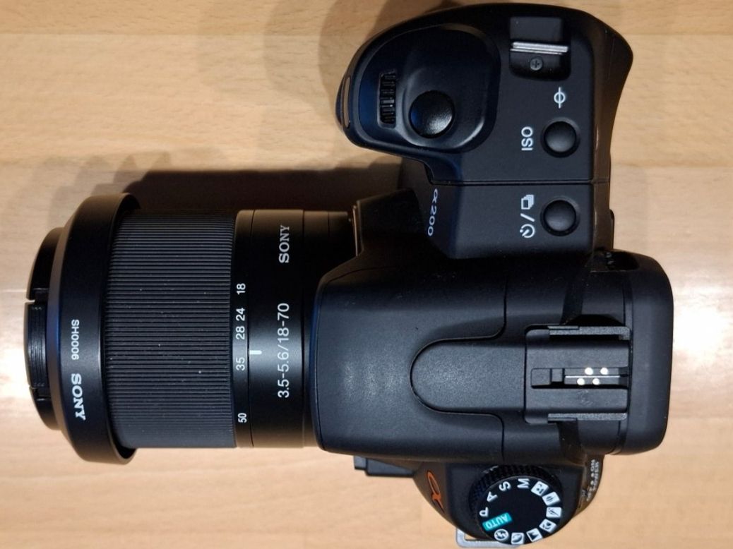 Sony Fotocamera: Sony Alpha 200 Digitalkammera mit zubehör – Usato da Ebikon venduto da Dubi1 4