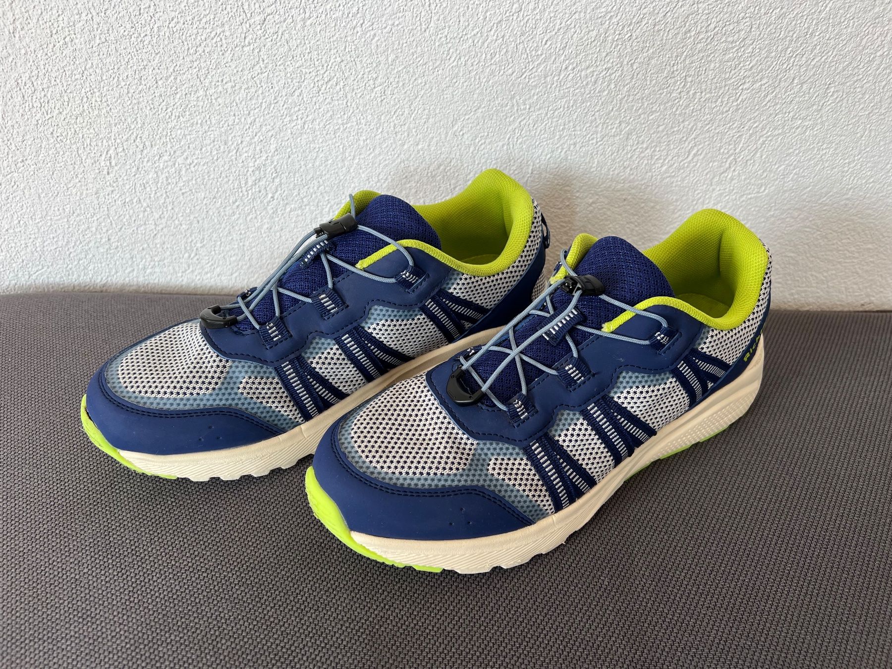 Scarpe per ragazzi: Wasserdchter Sneaker von Richter Gr.39 – Usato da Lengnau BE venduto da Rubin27