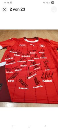 Schweiz Heimtrikot (mit Unterschriften)