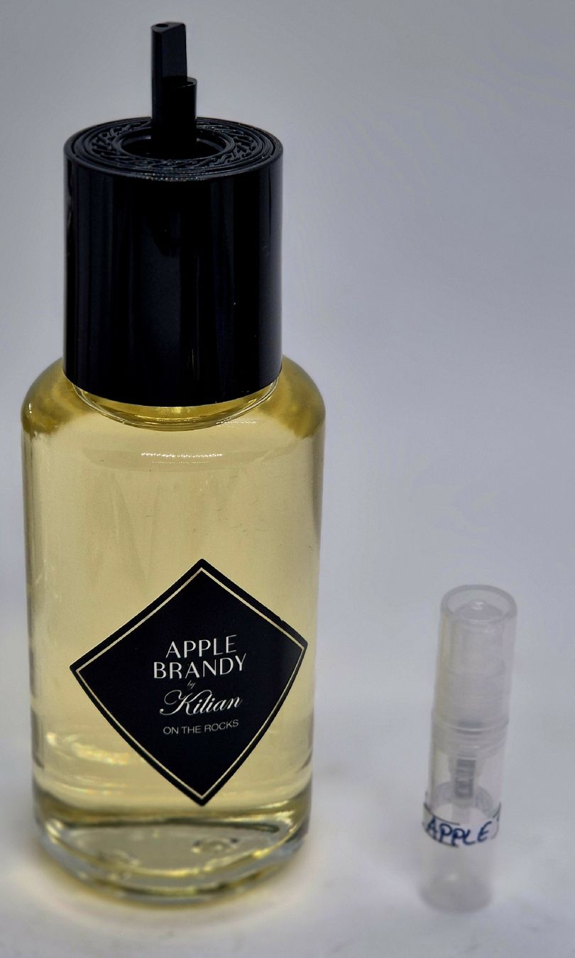 Kilian Profumi & Eau de Toilette: 2 ml APPLE BRANDY KILIAN ABFÜLLUNG – Nuovo (secondo la descrizione) da St. Gallen venduto da CaliSunshine