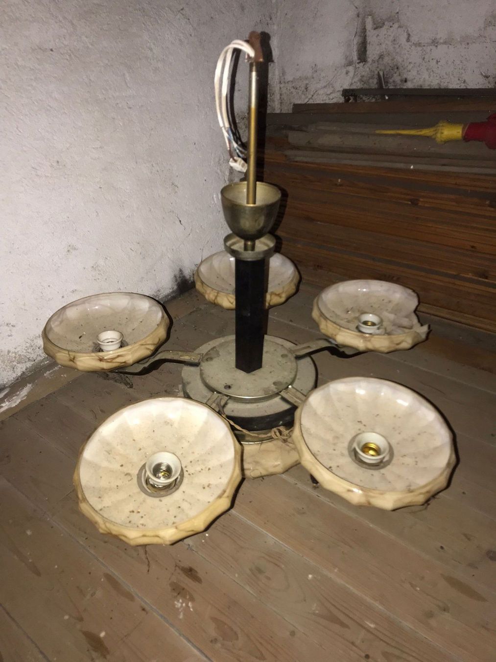 Lampadari & plafoniere: Art-Deco Hängelampe – Usato da Wohlen AG venduto da homecollectivech 1