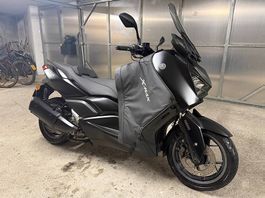 Yamaha X-Max 300 Tech Max (ABS, 8950km, Jahrgang Dez/2023)