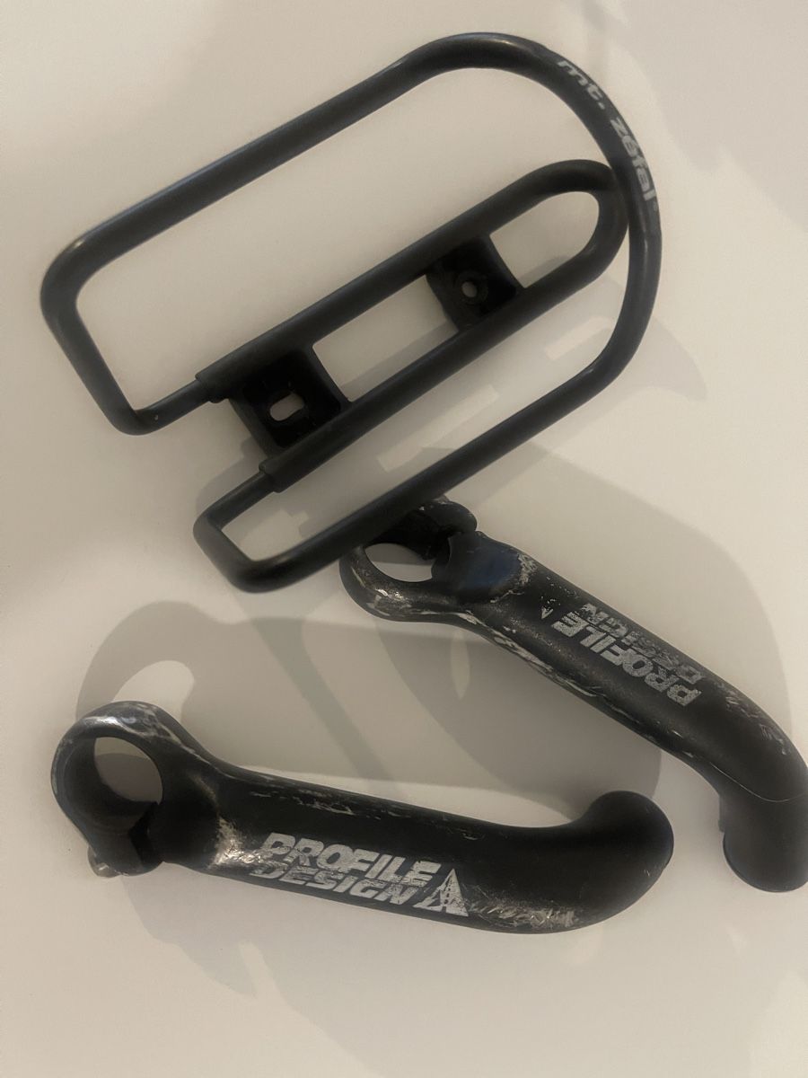 Pezzi di ricambio: Classic enkeranhänge Profile Design – Usato da Giubiasco venduto da bulag 4