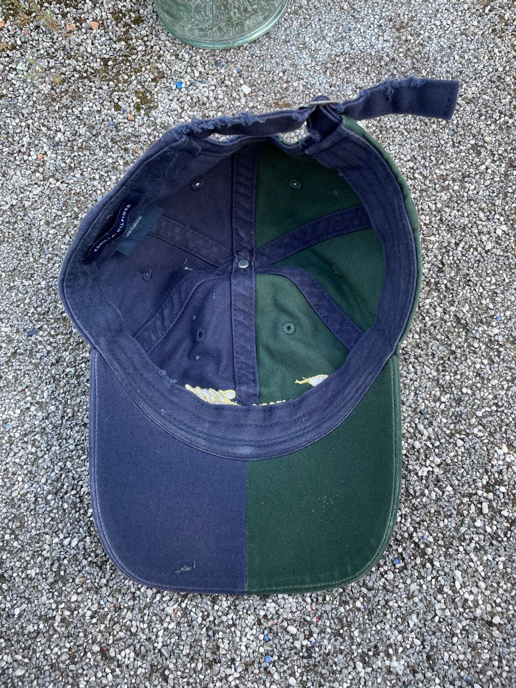 Tommy Hilfiger Copricapi, berretti & cappellini: Tommy Hilfiger 2 tone 6-Panel Cap – Usato da Zürich venduto da le_souk 4