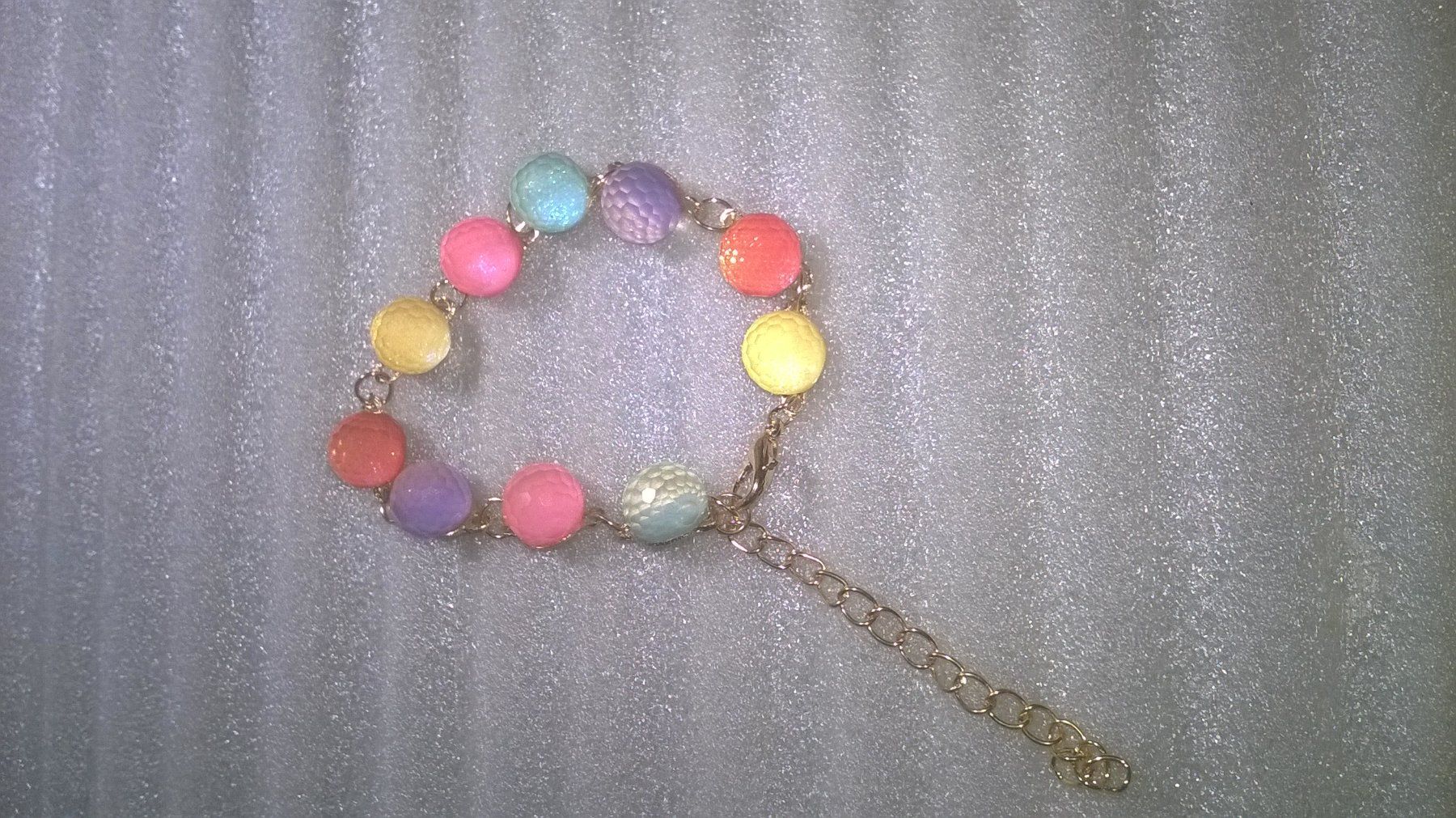 Bracelets: ARMBAND MODESCHMUCK MIT KRISTALL,,GLANZIG – Neuf (Voir description) à Basel par bijoutrie_4 1