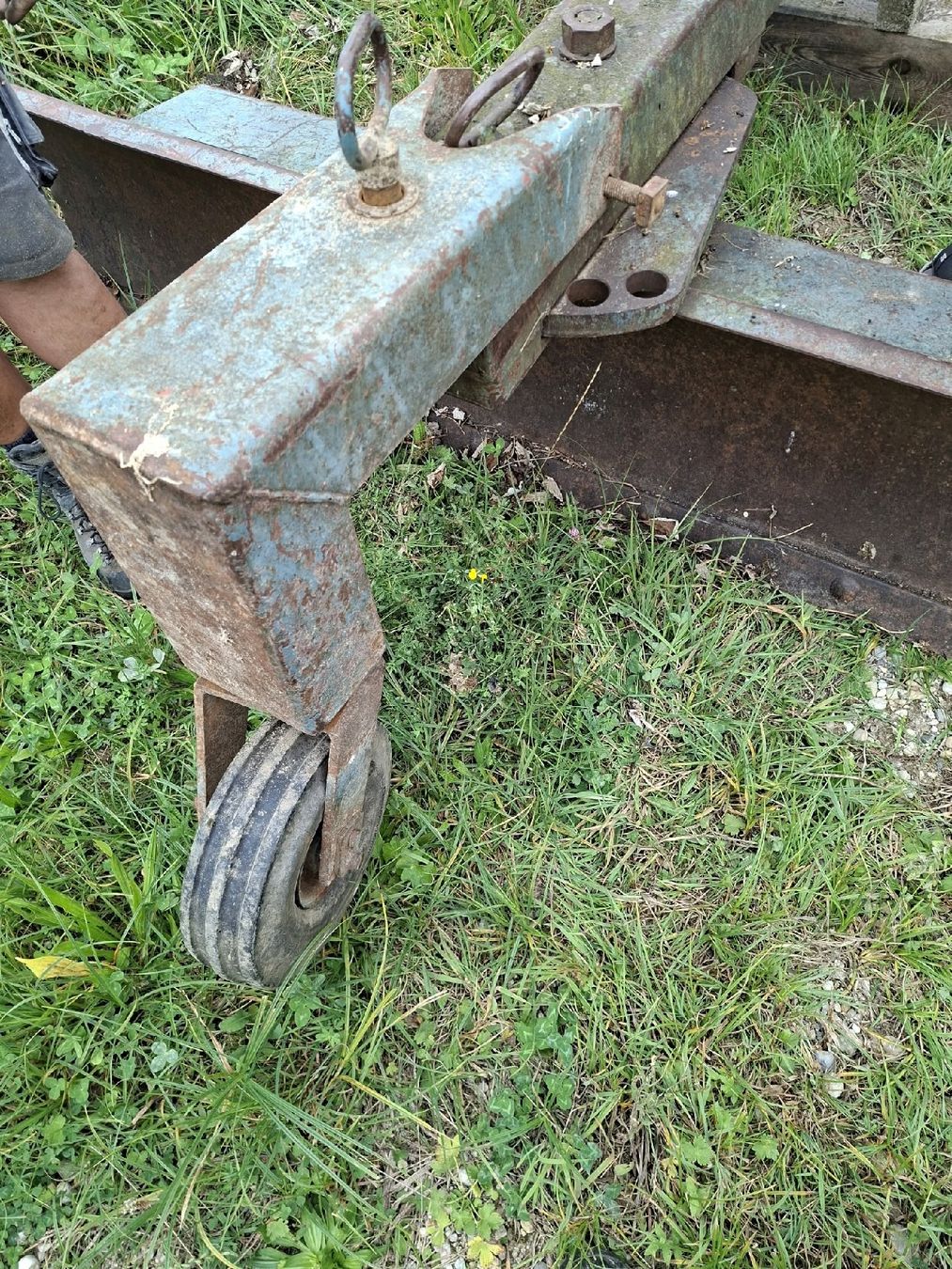 Schilder: Planierschild – Gebraucht aus Romoos von Straussenranch 3