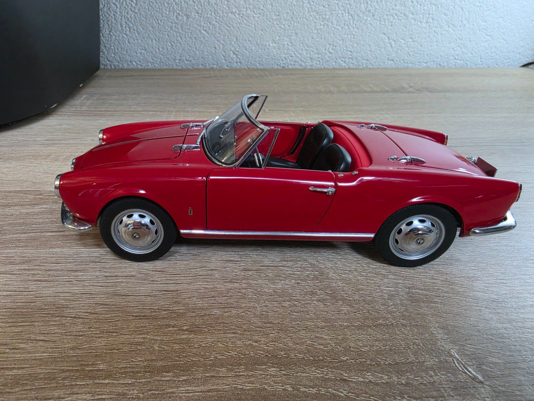 Kit di modellismo & Modellini statici: Alfa Romeo Giulietta Spider Autoart – Nuovo (secondo la descrizione) da Bellikon venduto da Kekko11 3
