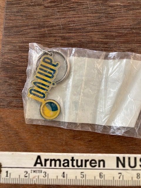Schlüsselanhänger & - bänder: Schlüsselanhänger "amivo" – Neu und originalverpackt aus Pfäffikon ZH von GZHDZV 1