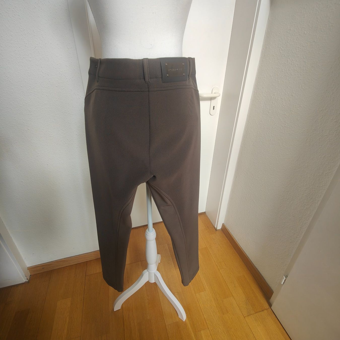 Completi & Tailleur: Hosen Anzug – Usato da Zürich venduto da Mumpfi9 4