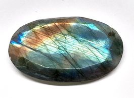 1x Labradorite ovale > 16.00 ct