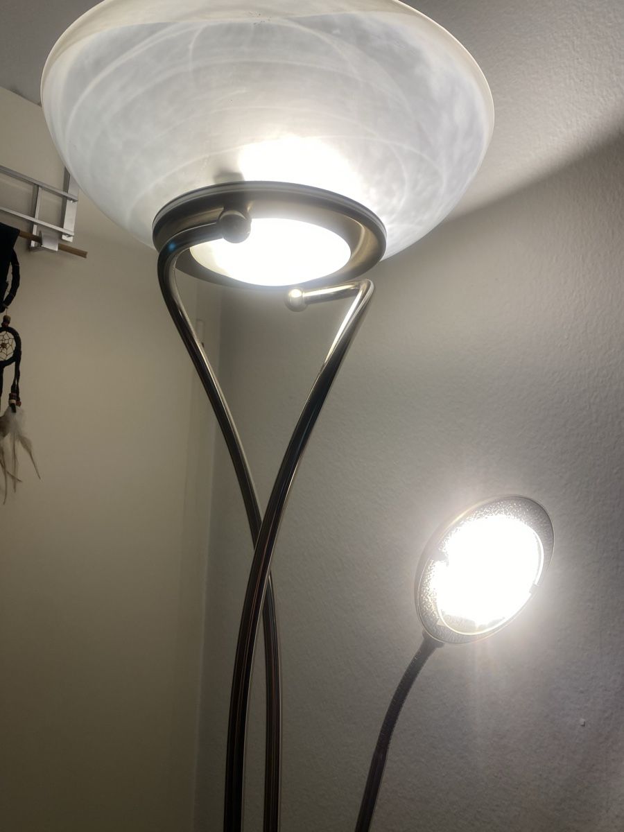 Lampen: Stehlampe – Gebraucht aus Dietikon von Tdaf33