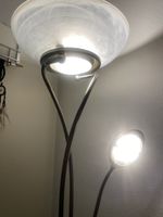 Stehlampe