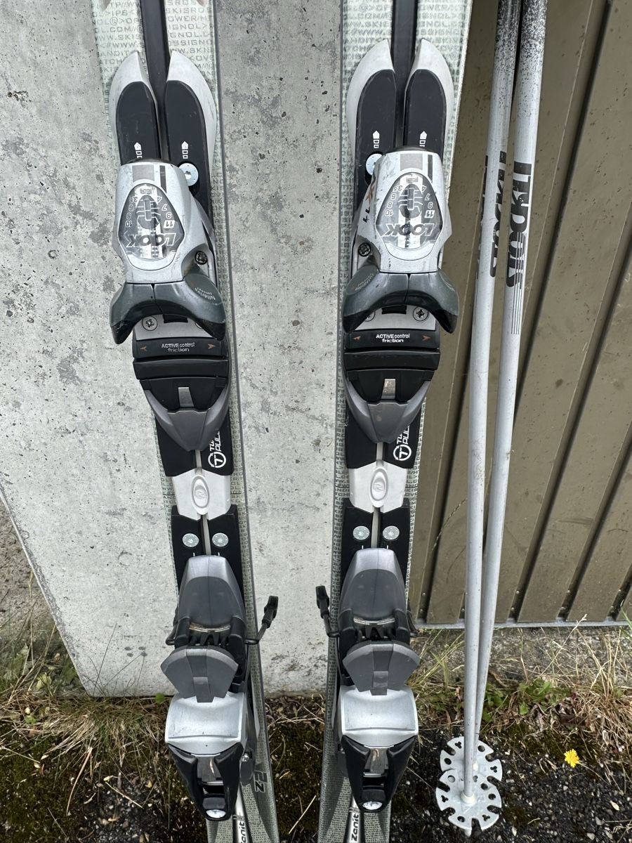 Rossignol Skis: Rossignol Zenith Z2 Carving-Ski 170 cm – Gebraucht aus Horw von Amy28 2