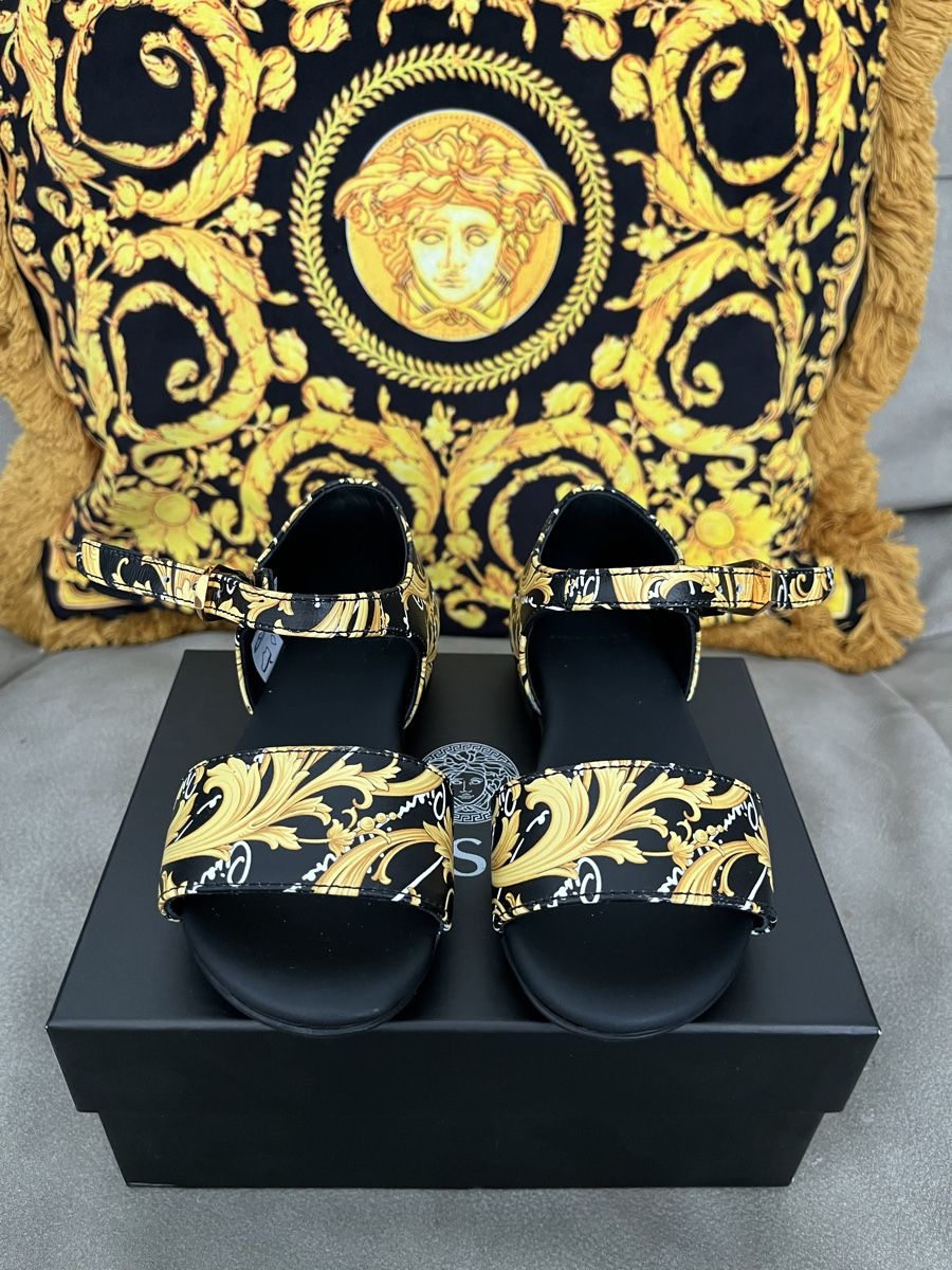 Versace Schuhe für Jungen: Versace Sandale Kinderschuhe Gr. 24 – Neu und originalverpackt aus Oberengstringen von Baby_Fashion 3